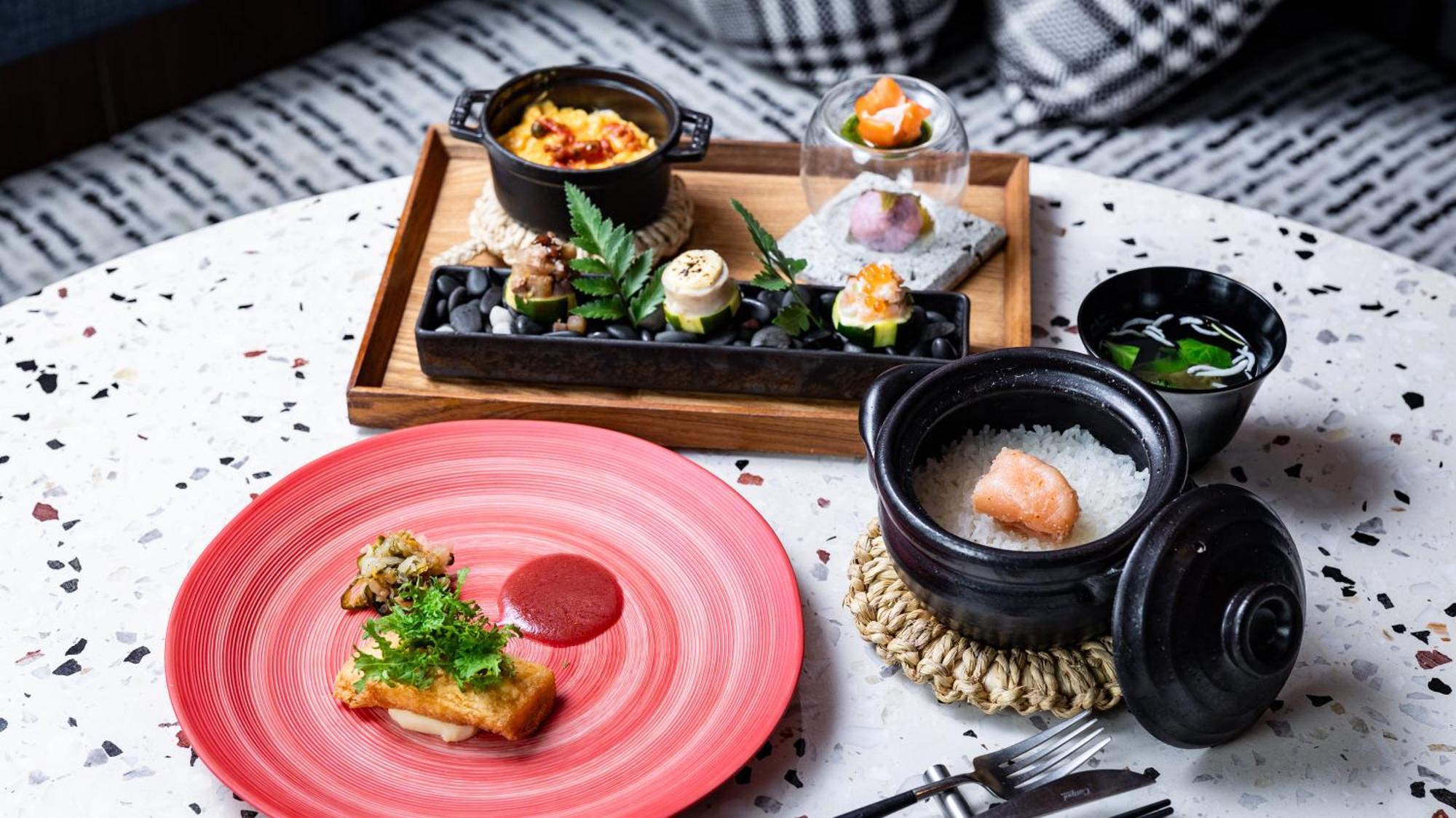 Hotel The Lively Fukuoka Hakata 3*