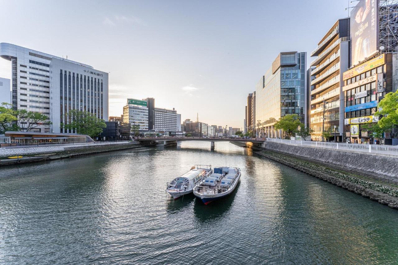 The Lively Hakata Fukuoka (Fukuoka)